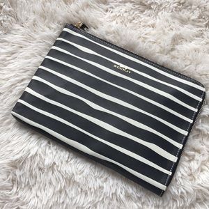 Scout bags, tablet or Media zip pouch, 4 pockets